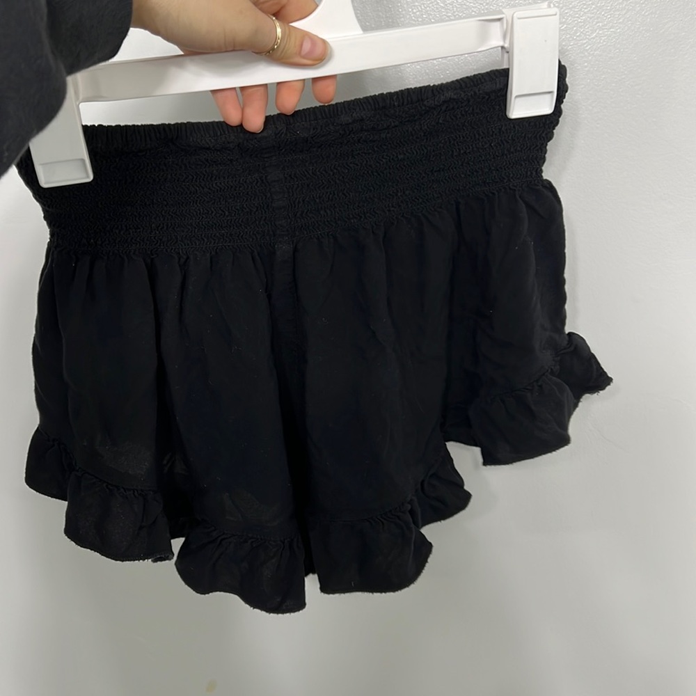 Hollister Ruffle Shorts XS